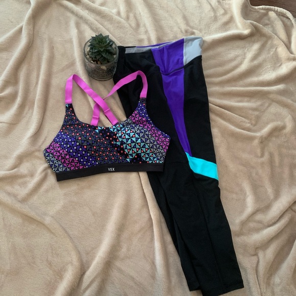 Victoria’s Secret sport bra/top size 34C - Picture 1 of 5